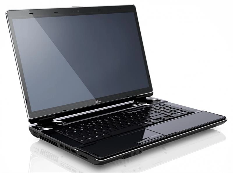 Ноутбук Fujitsu LIFEBOOK NH751 фото 3